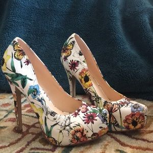 Floral Pump